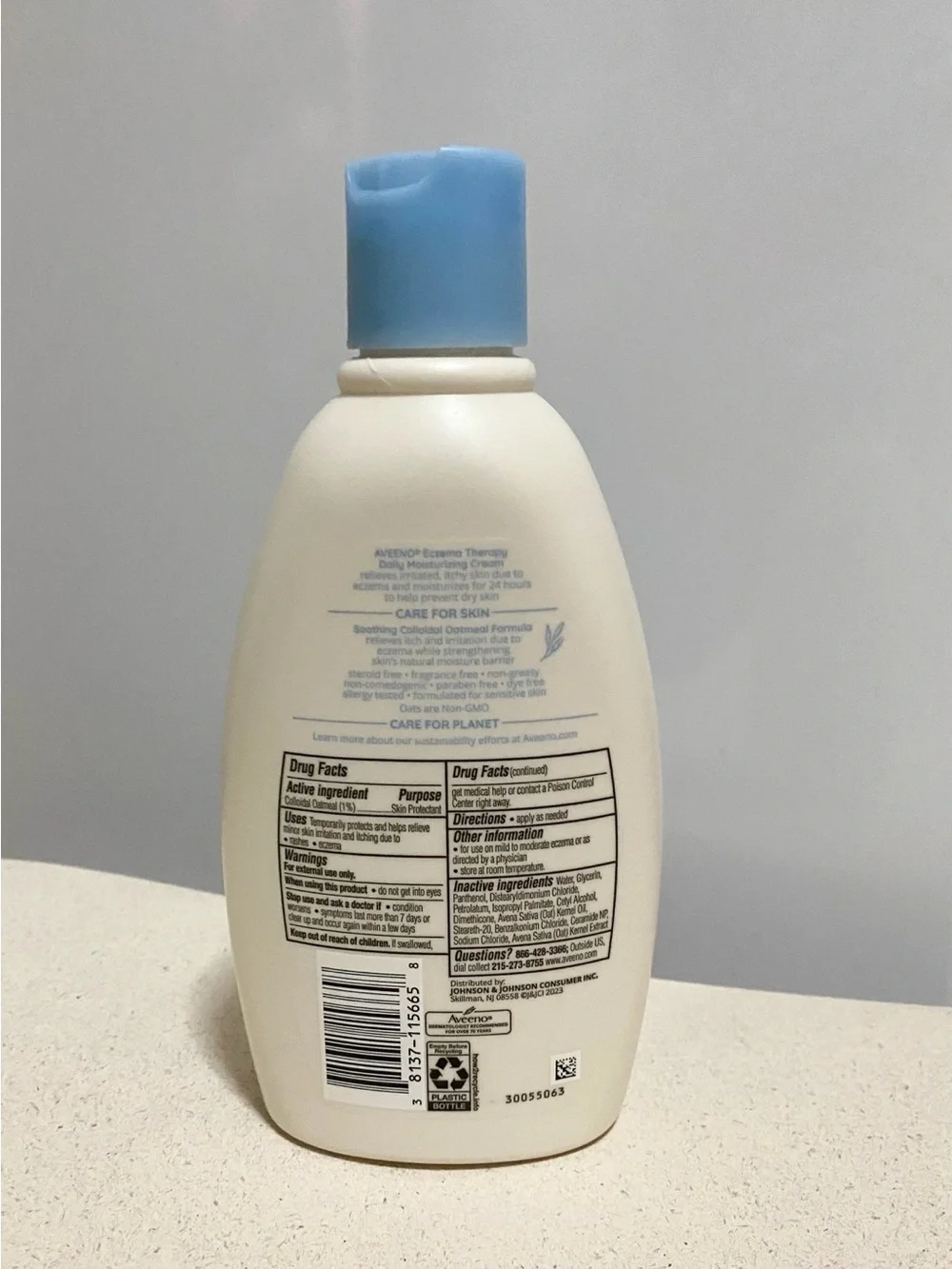 Aveeno Eczema Therapy Daily Moisturizing Cream 12oz